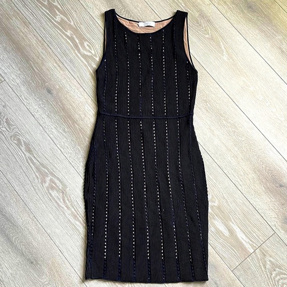 Bailey 44 Women's Sasha Pointelle Rib Sweater Sz Medium Black Bodycon Mini Dress - Picture 1 of 8